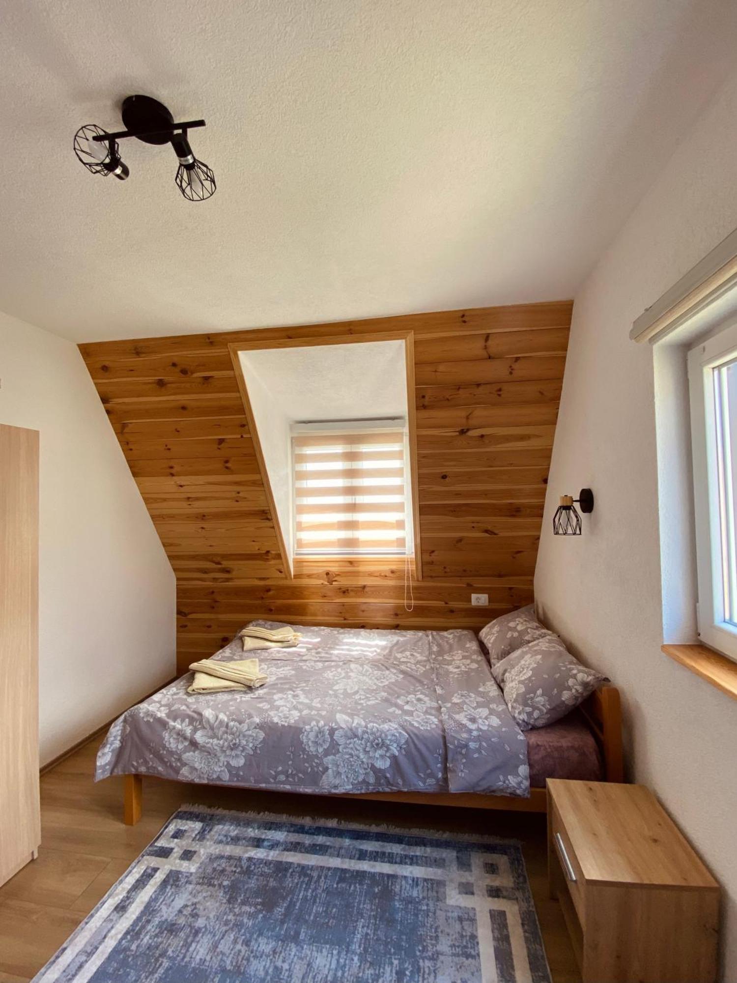 Holiday Home Apartman Aco 자블야크 외부 사진