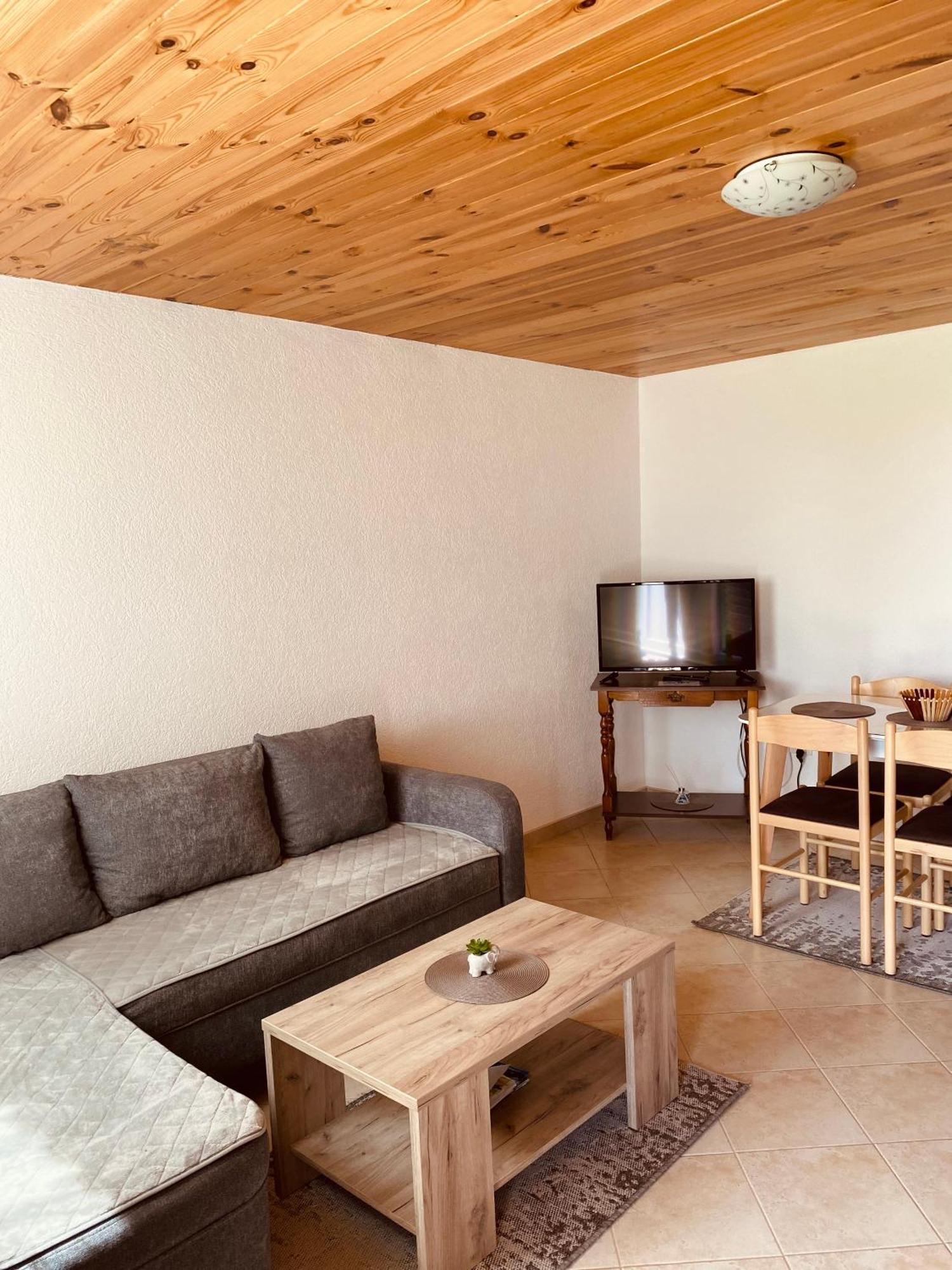 Holiday Home Apartman Aco 자블야크 외부 사진